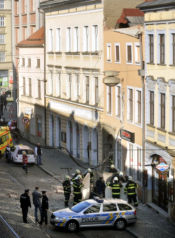 Obětí neštěstí na olomoucké ulici 8. května se stala žena ve věku 78 let.