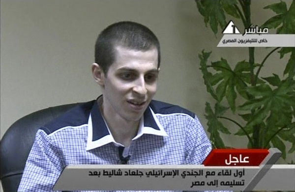 Gilad Šalit v egyptské televizi.