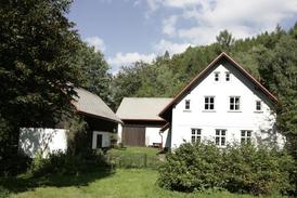 Hrádeček.