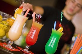 Mezi nejčastější ingredience soutěžních koktejlů patřilo čerstvé ovoce, různé druhy kvalitních džusů nebo šťávy vymačkané z ovoce.