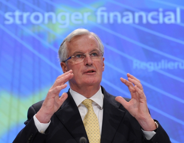 S návrhem má podle agentury Reuters přijít evropský komisař pro vnitřní trh Michel Barnier. S návrhem má podle agentury Reuters přijít evropský komisař pro vnitřní trh Michel Barnier.