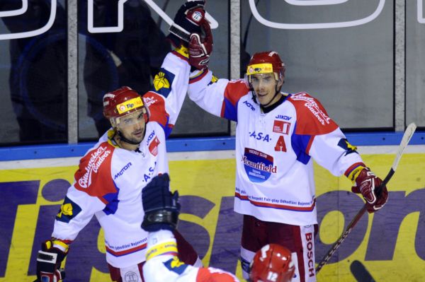 Hokejisté Českých Budějovic jsou novými extraligovými lídry.