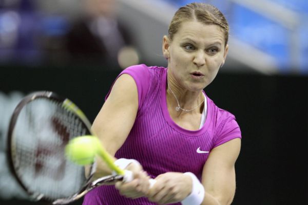 Tenistka Lucie Šafářová si zahraje po týdnu opět semifinále turnaje WTA. Tenistka Lucie Šafářová si zahraje po týdnu opět semifinále turnaje WTA.