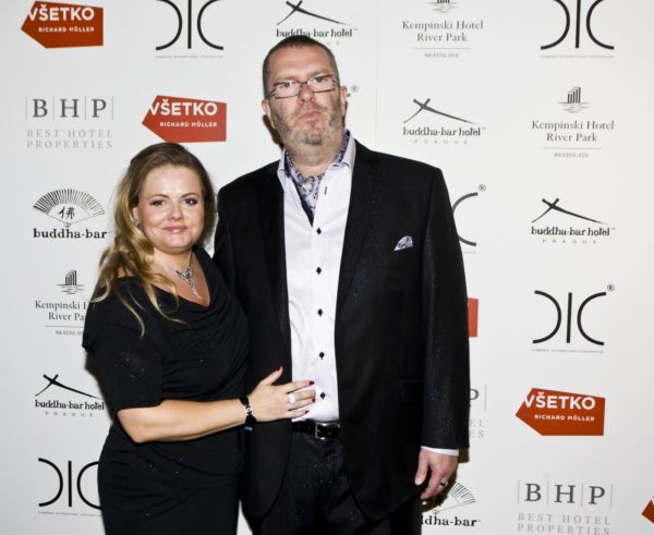 Richard Müller a Vanda Wolfová. Richard Müller a Vanda Wolfová.
