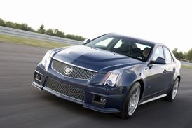 CTS-V v karosářské verzi sedan.