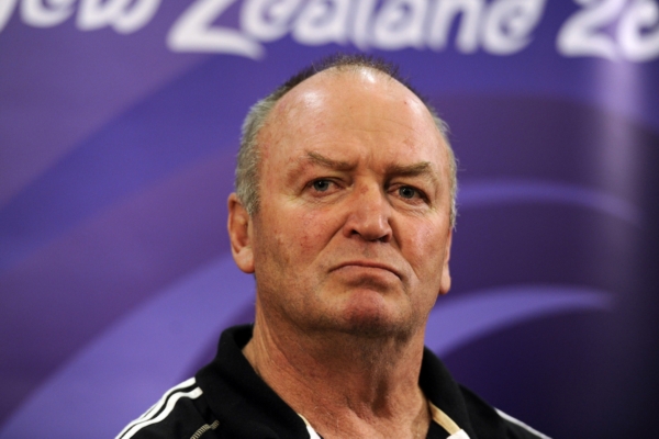 Trenér Graham Henry.