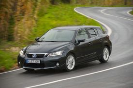 Lexus vede žebříček spokojenosti německých zákazníků. Na snímku Lexus CT 200h.