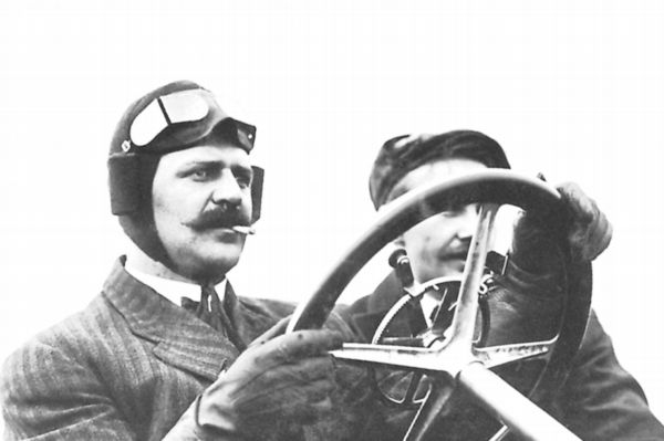 Louis Chevrolet byl úspěšným automobilovým závodníkem.