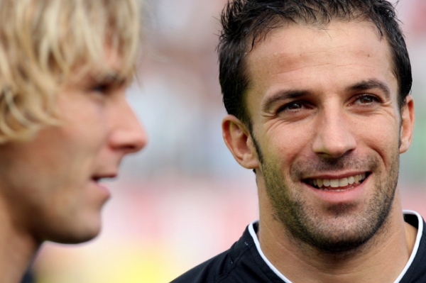 Pavel Nedvěd a Alessandro Del Piero zůstali kamarády. Pavel Nedvěd a Alessandro Del Piero zůstali kamarády.