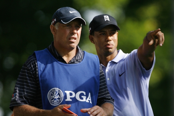 Tiger Woods (vpravo) a jeho bývalý caddie Steve Williams.