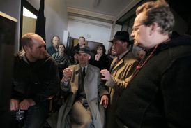 Štáb filmu Ve stínu: David Ondříček, Ivan Trojan, Sebastian Koch a Adam Sikora.