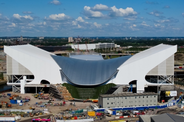 Velká Británie má prý nedostatek strážců pro zajištění bezpečnosti olympiády v Londýně.
