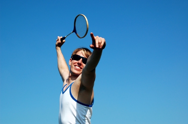 Pro armádu není badminton žádná novinka, ale s raketami si až dosud hrály hlavně děti vojáků či žáci vojenských škol.
