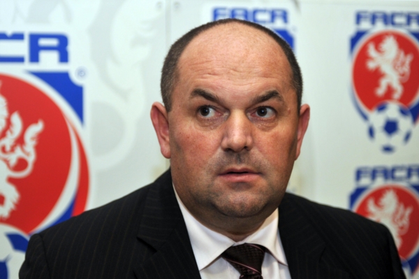 Novým šéfem českého fotbalu se stal Miroslav Pelta.