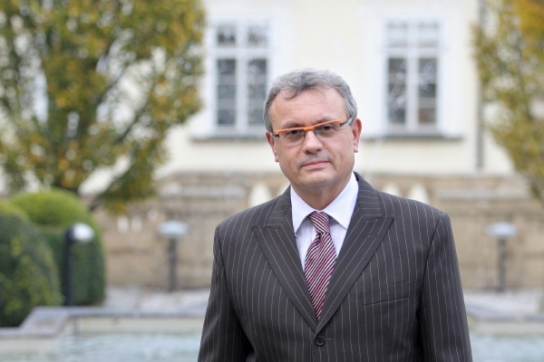 Vladimír Dlouhý.