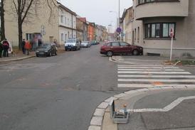 Nehoda se stala v klidné ulici, kde je velmi malý provoz.