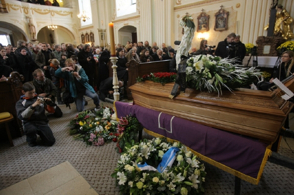 Momentka ze sobotního pohřbu Ivana Martina Jirouse.