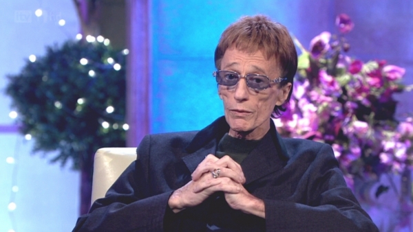 Zpěvák Robin Gibb bojuje s rakovinou jater. Zpěvák Robin Gibb bojuje s rakovinou jater.