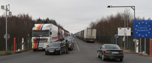 Hraniční přechod z Běloruska směrem do Litvy. Hraniční přechod z Běloruska směrem do Litvy.