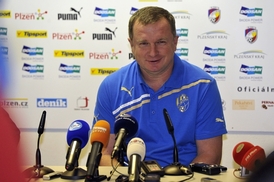 Trenér Plzně Pavel Vrba.