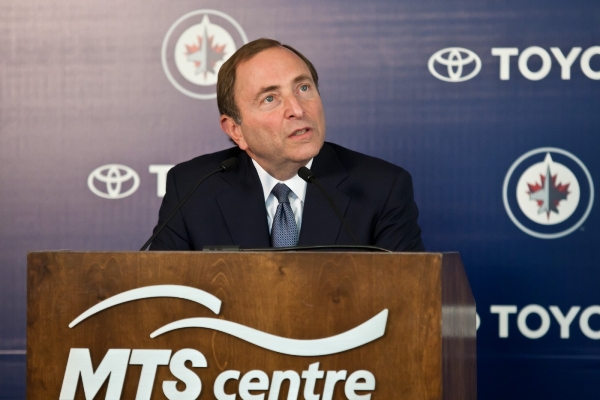 Komisionář NHL Gary Bettman.