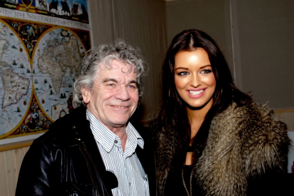 Dan McCafferty a modelka Jitka Válková.