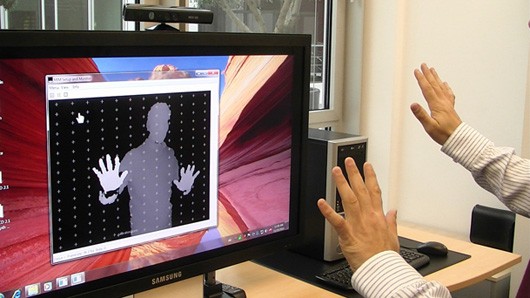 Pohybové ovládání Kinect.