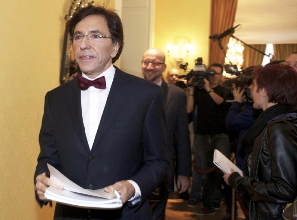 Vůdce socialistů Elio Di Rupo, který je pověřen sestavením vlády. Vůdce socialistů Elio Di Rupo, který je pověřen sestavením vlády.
