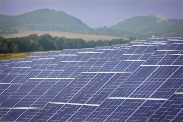 Solární elektrárna. Solární elektrárna.