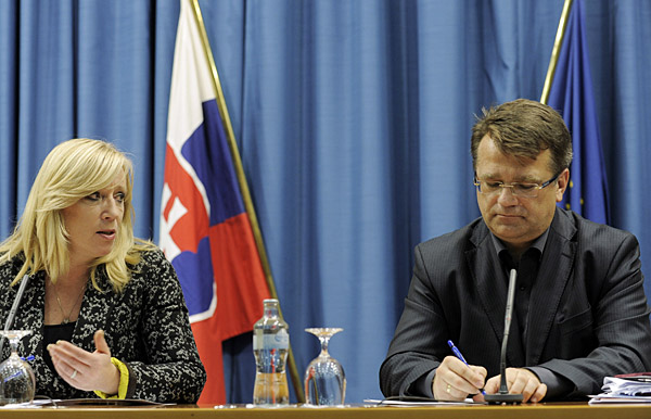 Iveta Radičová a ministr zdravotnictví Ivan Uhliarik.