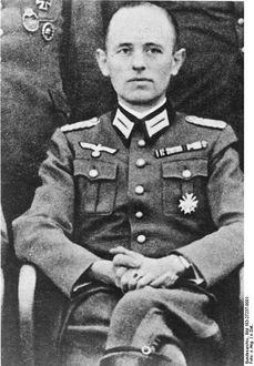 Major Gehlen. Po válce zakladatel Organizace Gehlen.