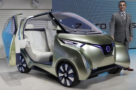 Nissan se sympatickým názvem Pivo3 se sám řídí.
