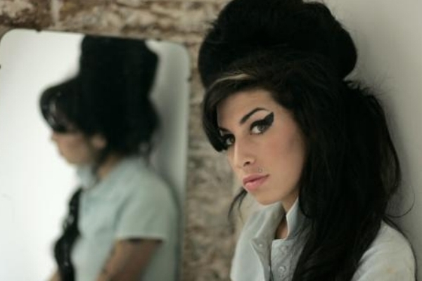 Amy Winehouseová. 