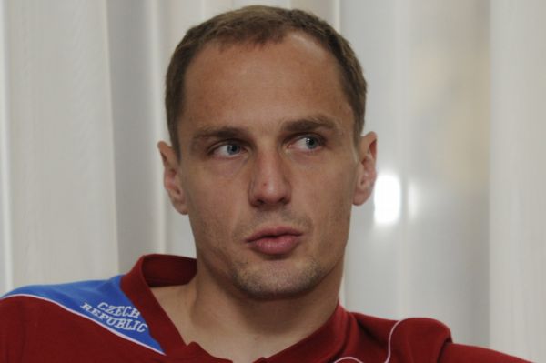 Český reprezentační brankář Jaroslav Drobný.