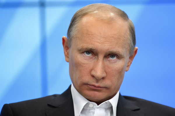 "Potrestaný" Putin. "Potrestaný" Putin.