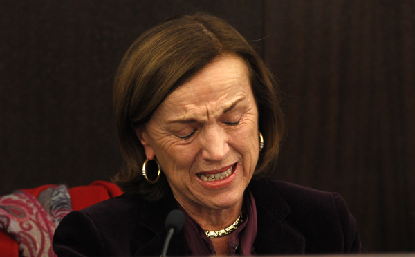 Ministryně Elsa Fornerová se neubránila pláči.