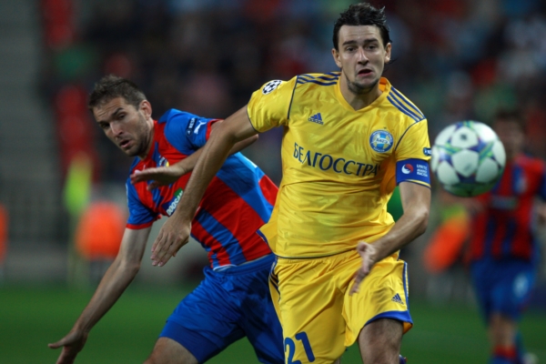 Kapitán Borisova Yegor Filipenko (vpravo).