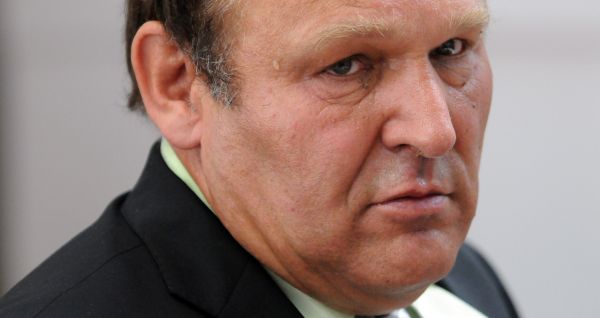 Stanislav Huml byl zvolen za VV, teď koketuje s ČSSD.