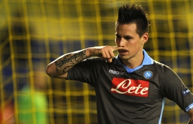Marek Hamšík oslavuje svůj gól proti Villarrealu.