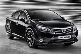 Faceliftovaná Toyota Avensis byla největší premiérou uplynulých dní.
