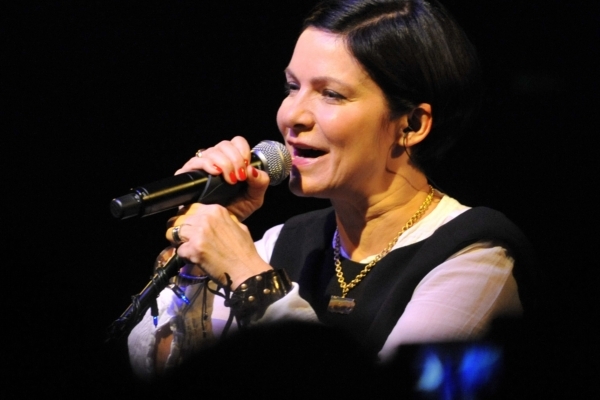 Zpěvačka Anna K.