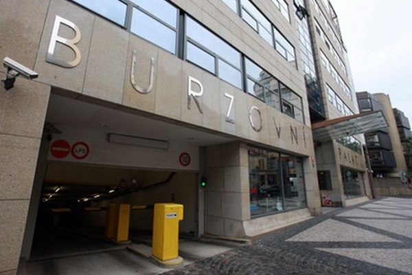 Pražská burza dnes odepsala 1,5 procenta.