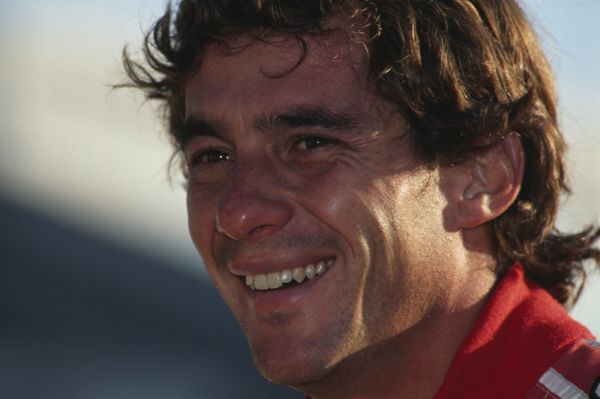 Legendární Ayrton Senna.