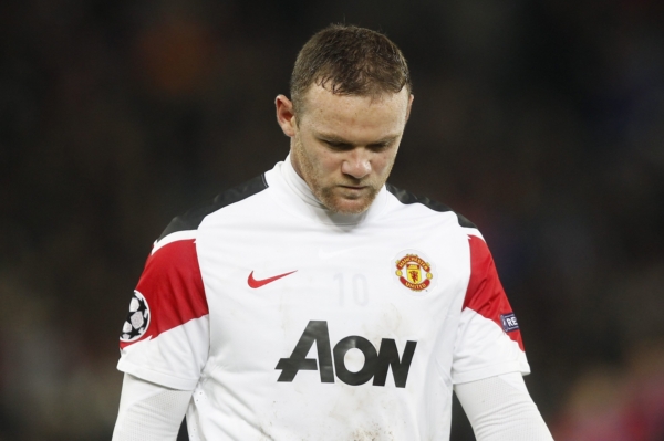 Nezáří ani ofenzivní klenot Manchesteru Wayne Rooney.