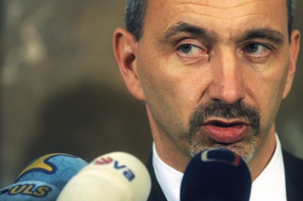 Ministr průmyslu a obchodu Martin Kuba (ODS). 