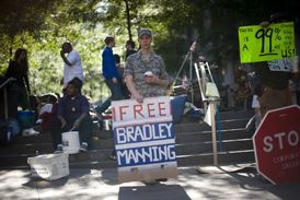 Manning má mnoho zastánců, mimo jiné v rámci hnutí Occupy Wall Street.