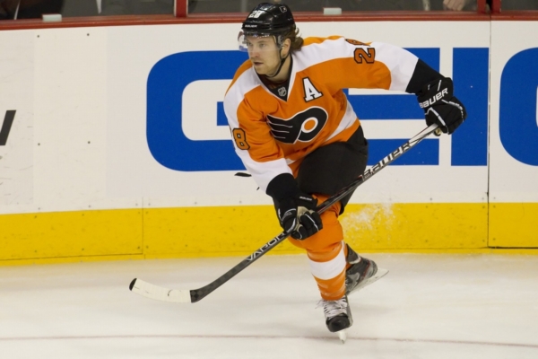 Zraněný centr Philadelphie Claude Giroux.