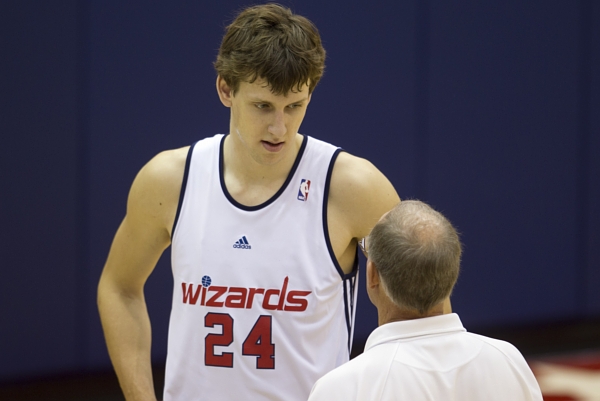 Basketbalista Jan Veselý.