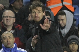 Trenér Chelsea André Villa-Boas.
