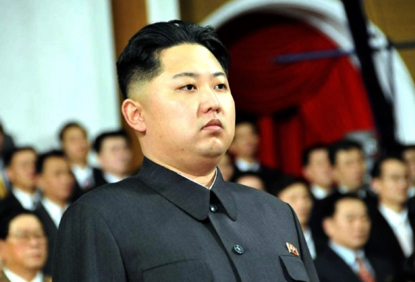 Kim Čong-un také začal dělat dobré skutky, sotva nahradil otce.